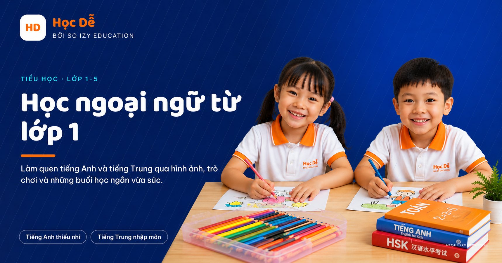Hai học sinh tiểu học học tiếng Anh và tiếng Trung qua tranh vẽ, bên cạnh sách Toán và HSK